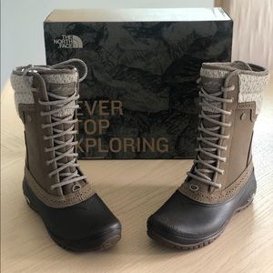 North face boots